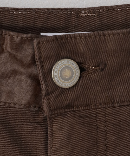 U by SPICK&SPAN(ユーバイスピックアンドスパン)の「SOMETHING / サムシング HANA TUCK CURVE TAPERED(チノパンツ・レディース・ブラウン・SMALL/MEDIUM)」の16枚目の写真