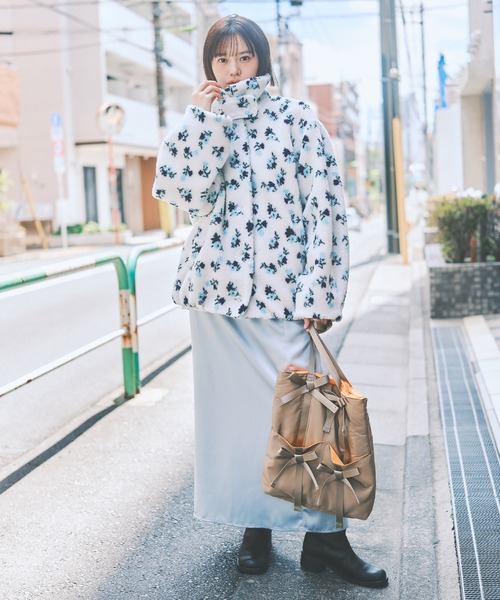 Casselini(キャセリーニ)の「【Casselini】COLORME別注リボントートバッグ(野崎智子着用)(トートバッグ・レディース・ブラック/カーキ・FREE)」の9枚目の写真