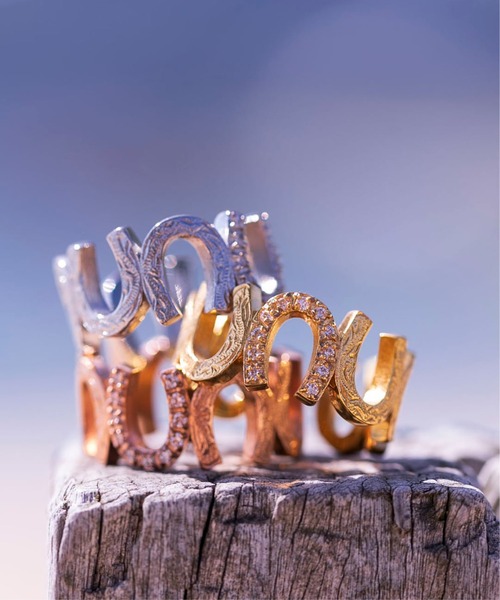 IRIEBEACH(アイリービーチ)の「Eternal horseshoe ring/【ハワイアンジュエリー】【サージカルステンレス】【金属アレルギー対応】【IRIEBEACH / アイリービーチ】つけっぱなしOK(リング・レディース・シルバー/ピンク/ゴールド・9号/11号/13号)」の1枚目の写真