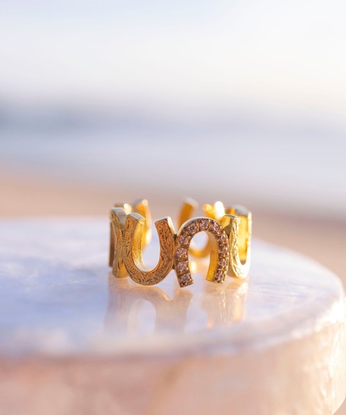 IRIEBEACH(アイリービーチ)の「Eternal horseshoe ring/【ハワイアンジュエリー】【サージカルステンレス】【金属アレルギー対応】【IRIEBEACH / アイリービーチ】つけっぱなしOK(リング・レディース・シルバー/ピンク/ゴールド・9号/11号/13号)」の7枚目の写真