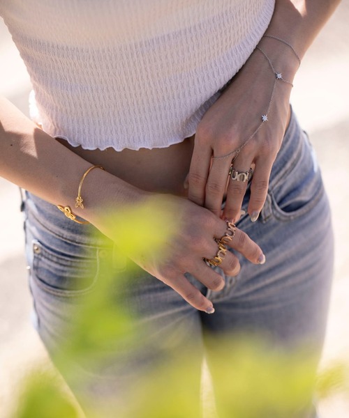 IRIEBEACH(アイリービーチ)の「Eternal horseshoe ring/【ハワイアンジュエリー】【サージカルステンレス】【金属アレルギー対応】【IRIEBEACH / アイリービーチ】つけっぱなしOK(リング・レディース・シルバー/ピンク/ゴールド・9号/11号/13号)」の18枚目の写真