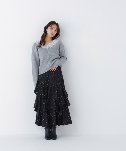 NATURAL BEAUTY BASIC(ナチュラルビューティーベーシック)の「レーストリムVネックニット(ニット/セーター・レディース・オフホワイト/チャコールグレー/グリーン系その他・FREE)」の18枚目の写真