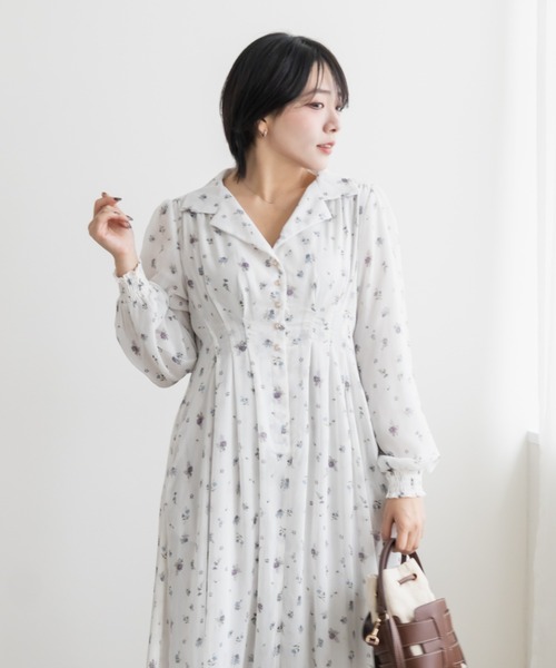 CLETTE(クレット)の「花柄オープンカラーウエストタックワンピース(ワンピース・レディース・イエロー/オフホワイト/ブラック・4L/3L/LL)」の5枚目の写真