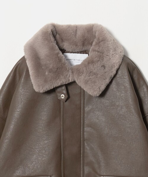 A DAY IN THE LIFE UNITED ARROWS(アデイインザライフユナイテッドアローズ)の「レザーライク ファーカラーブルゾン <A DAY IN THE LIFE>(ブルゾン・レディース・ダークグレー/ダークブラウン/ブラック・FREE)」の5枚目の写真