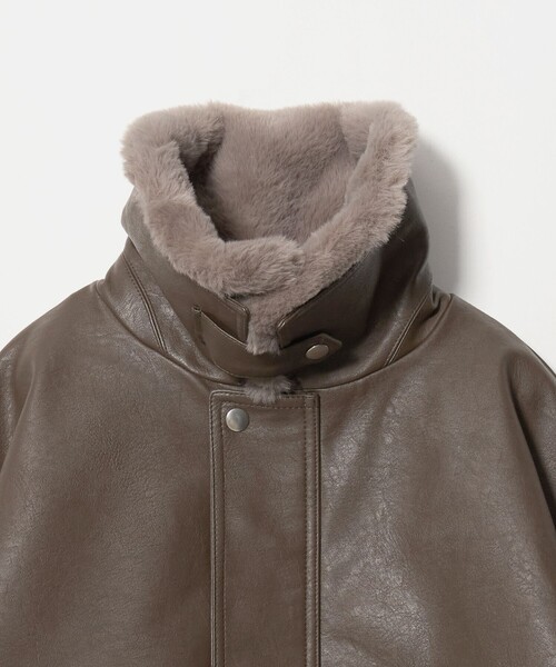 A DAY IN THE LIFE UNITED ARROWS(アデイインザライフユナイテッドアローズ)の「レザーライク ファーカラーブルゾン <A DAY IN THE LIFE>(ブルゾン・レディース・ダークグレー/ダークブラウン/ブラック・FREE)」の7枚目の写真