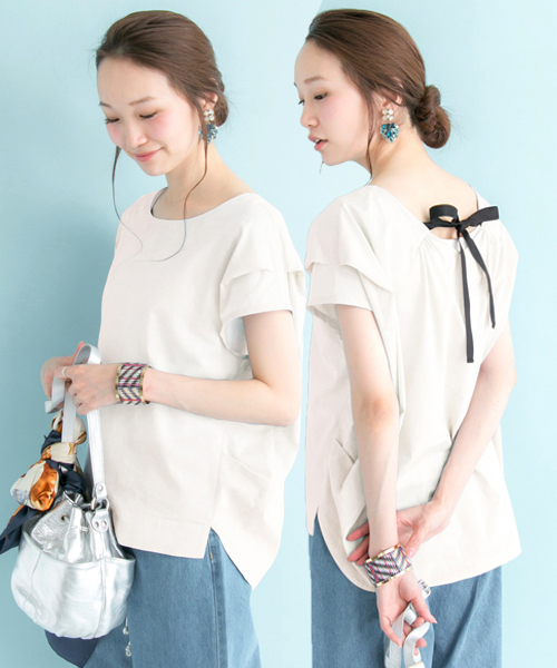 URBAN RESEARCH - アーバンリサーチBACKリボンゆるっとブラウス URBAN RESEARCH（アーバンリサーチ）の「UR BACKリボンオーバー