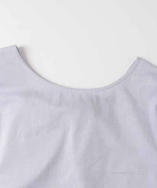 URBAN RESEARCH（アーバンリサーチ）の「UR BACKリボンタックブラウス（シャツ/ブラウス・レディース・オフホワイト/ストライプ/サックスブルー・FREE）」の18枚目の写真