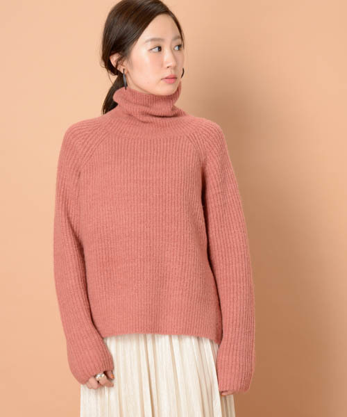 mystic(ミスティック)の「【再入荷】タートルニットプルオーバー(ニット/セーター・レディース・キャメル/ピンク/チャコールグレー/アイボリー/ミント・フリ-)」の5枚目の写真