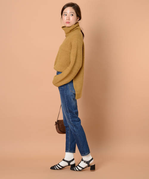 mystic(ミスティック)の「【再入荷】タートルニットプルオーバー(ニット/セーター・レディース・キャメル/ピンク/チャコールグレー/アイボリー/ミント・フリ-)」の11枚目の写真