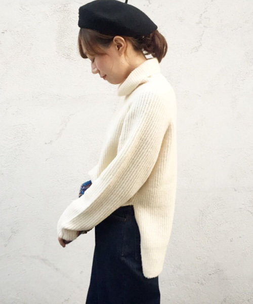 mystic(ミスティック)の「【再入荷】タートルニットプルオーバー(ニット/セーター・レディース・キャメル/ピンク/チャコールグレー/アイボリー/ミント・フリ-)」の10枚目の写真