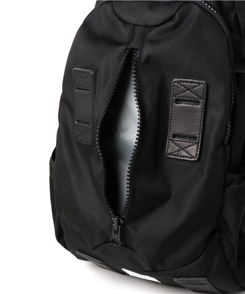 F/CE. 950トラベルBP33Lブラック バックパック F/CE. （エフシーイー