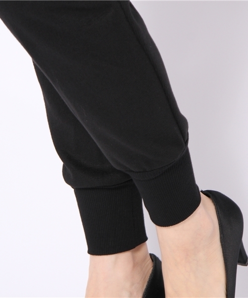 CROON A SONG（クルーンアソング）の「Wフェイスカットソーサルエルパンツ（その他パンツ・レディース・ブラック/ネイビー・38）」の5枚目の写真