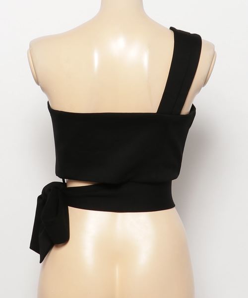 Kalen  BANNER BARRETT（カレンバナーバレット）の「ONE SHOULDER BUSTIER/ワンショルダービスチェ（キャミソール・レディース・ブラック/カーキ/グレイッシュベージュ・38）」の8枚目の写真