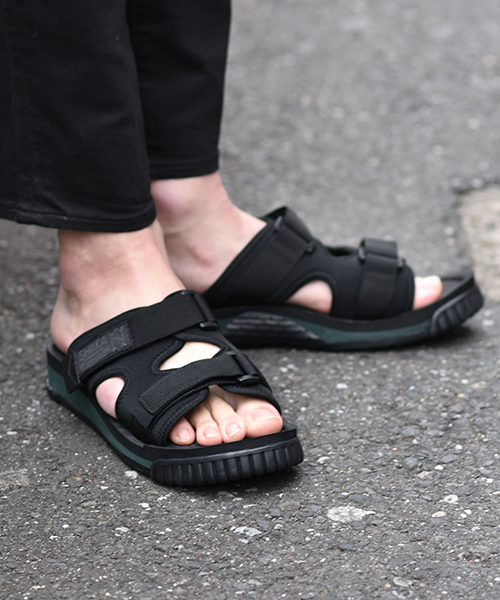 SHAKA（シャカ）の「別注カラー有【SHAKA / シャカ】CHILL OUT（サンダル・レディース・パープル/ネイビー/ブラック/グレー/オリーブ/ピンク/ブラック×グリーン/グリーン系その他/ブラック系その他/ロイヤルブルー/パープル系その他/マスタード/グリーン系その他2/オレンジ/ブラック×ホワイト・9/7/8/27cm/10/23cm/25cm/24cm/5/6/26cm/28cm）」の5枚目の写真