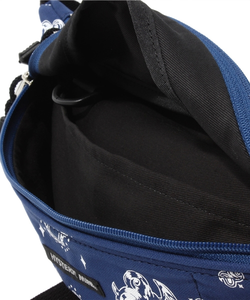 HYSTERIC MINI(ヒステリックミニ)の「mini on skull bandanna ウエストBAG(ボディバッグ/ウエストポーチ・キッズ・ネイビー/レッド/ブラック・FREE)」の5枚目の写真