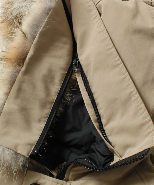 BEAMS（ビームス）の「CANADA GOOSE / JASPER（ダウンジャケット/コート・メンズ・タン/ネイビー/ブラック/オリーブ・SMALL/MEDIUM/LARGE/X-LARGE）」の12枚目の写真