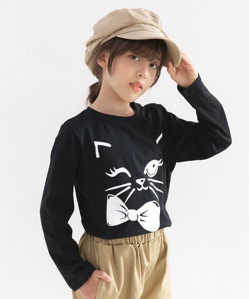 Bee des Bee(ビーデスビー)の「【コットン100%】長袖プリントTシャツ(Tシャツ/カットソー・キッズ・ブラック/ブラック系その他/グリーン系その他/レッド系その他/ブラック系その他5/ブラック系その他6/ブラック系その他7/グレー系その他4/グレー系その他5/グリーン系その他2/レッド系その他2/ブラック×ホワイト/グレー系その他/ブラック系その他2/ブラック系その他3/ホワイト/グレー系その他3/グレー系その他2/ブラック系その他4/ライトブラック/杢グレー/ミント/スモークピンク/ライトパープル/サックスブルー/ベージュ/ピンク/ホワイト系その他・120cm/130cm/140cm/150cm/110cm/100cm)」の8枚目の写真