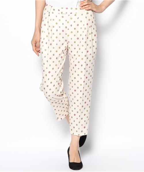 mystic(ミスティック)の「コモン柄クロップドPT(スラックス・レディース・オフホワイト/ブルー/ブラック・フリ-)」の2枚目の写真