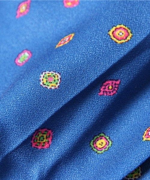 mystic(ミスティック)の「コモン柄クロップドPT(スラックス・レディース・オフホワイト/ブルー/ブラック・フリ-)」の10枚目の写真