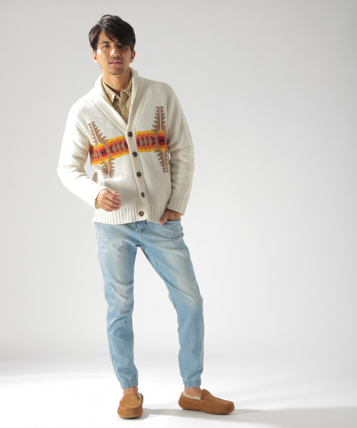 BAYFLOW(ベイフロー)の「ジャガードネイティブカーディガン(カーディガン/ボレロ・メンズ・アイボリー/ブラック・LARGE/SMALL/MEDIUM)」の8枚目の写真