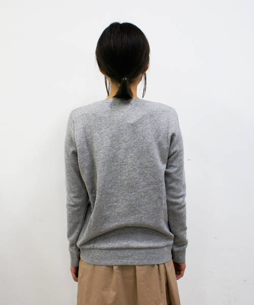 CIAOPANIC(チャオパニック)の「【Ciaopanic】MONTANA裏毛プリントプルオーバー(スウェット・レディース・オフホワイト/グレー/ライトブルー・FREE)」の4枚目の写真