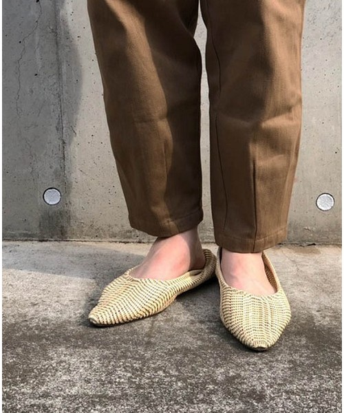 TODAYFUL（トゥデイフル）の「ストロウフラットサンダル（サンダル・レディース・ナチュラル・38inch/37inch/36inch）」の6枚目の写真