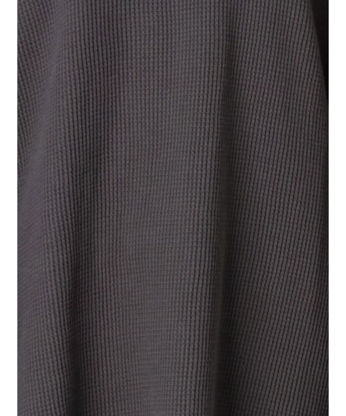 Ungrid(アングリッド)の「ワッフルルーズロングスリーブTee(Tシャツ/カットソー・レディース・チャコールグレー/アイボリー/モカ・FREE)」の21枚目の写真
