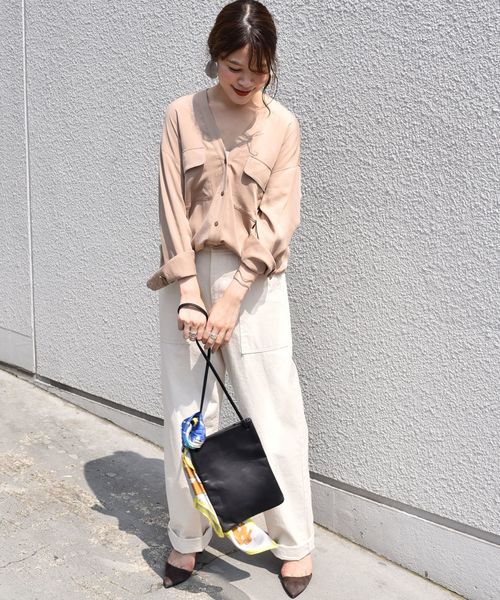 SHIPS（シップス）の「モールスキンポケットブラウス◇（シャツ/ブラウス・レディース・ブラウン/ベージュ/コバルトブルー/ベージュ系その他/ネイビー・ONE SIZE）」の7枚目の写真