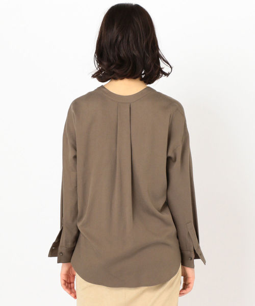 SHIPS（シップス）の「モールスキンポケットブラウス◇（シャツ/ブラウス・レディース・ブラウン/ベージュ/コバルトブルー/ベージュ系その他/ネイビー・ONE SIZE）」の17枚目の写真