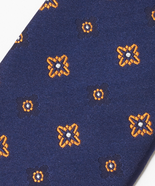 RECENCY OF MINE（リーセンシー オブ マイン）の「【Recency of Mine】フラワー小紋ネクタイ（ネクタイ・メンズ・ネイビー/サックスブルー・フリー）」の8枚目の写真