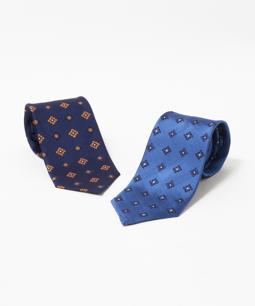 RECENCY OF MINE（リーセンシー オブ マイン）の「【Recency of Mine】フラワー小紋ネクタイ（ネクタイ・メンズ・ネイビー/サックスブルー・フリー）」の10枚目の写真