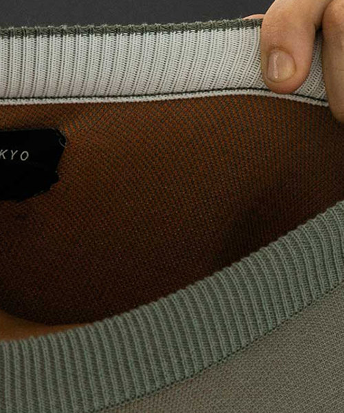 UNITED TOKYO(ユナイテッドトウキョウ)の「18Gオーバーサイズスウェットニット(ニット/セーター・メンズ・ブラック/ベージュ/カーキ/ライム・FREE)」の10枚目の写真