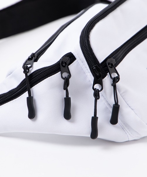 Reebok（リーボック）の「∴WEGO/Reebok ベクターロゴ5ポケットウエストバッグ（ボディバッグ/ウエストポーチ・メンズ・ブラック/ホワイト・FREE）」の12枚目の写真