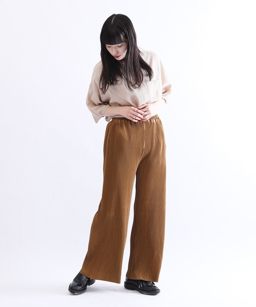 Lulu ＆ Arnie（るるあんどあーにー）の「オーバーサイズ ビッグシルエット 鹿の子 サマーニット / 半袖ニット（ニット/セーター・メンズ・ブラック/ブラウン/オフホワイト/ブルー/グレイッシュベージュ・MEDIUM/LARGE）」の15枚目の写真