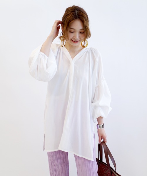 DouDou（ドゥドゥ）の「袖シャーリングブラウス（シャツ/ブラウス・レディース・ホワイト/ブラック/カーキ・FREE）」の19枚目の写真