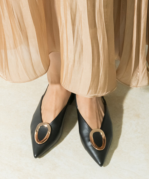 RANDA（ランダ）の「ゴールドパーツポインテッドトゥミュールパンプス（パンプス・レディース・ブラック/ブラウン/カーキ・LL/S/M/L）」の5枚目の写真