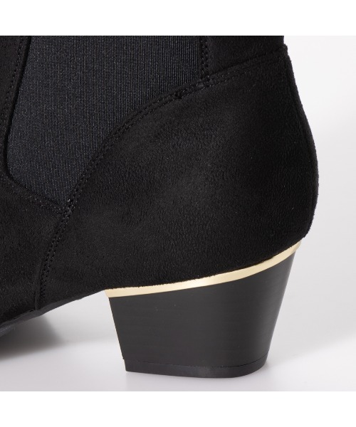 Realta（レアルタ）の「Realta(レアルタ)  ゴールドラインヒールサイドゴア ショートブーツ（ブーツ・レディース・ブラック/ブラック系その他・L/LL/M/S）」の12枚目の写真