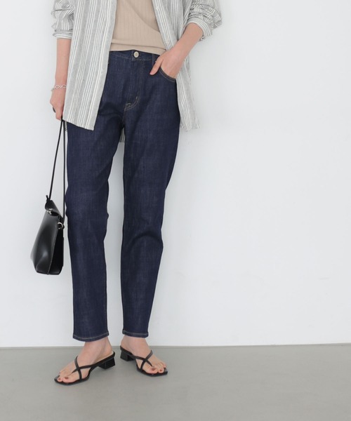 AMERICAN HOLIC（アメリカンホリック）の「テーパードデニム（デニムパンツ・レディース・インディゴブルー/ライトインディゴブルー/ワンウォッシュ・SMALL/MEDIUM/LARGE/X-SMALL/XX-SMALL）」の3枚目の写真