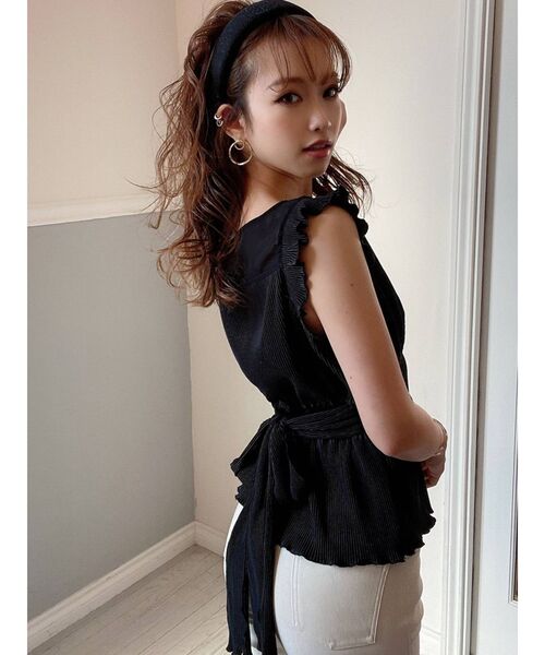 RESEXXY（リゼクシー）の「シャイニーボリュームカチューシャ（カチューシャ・レディース・ベージュ/ブラック・FREE）」の17枚目の写真