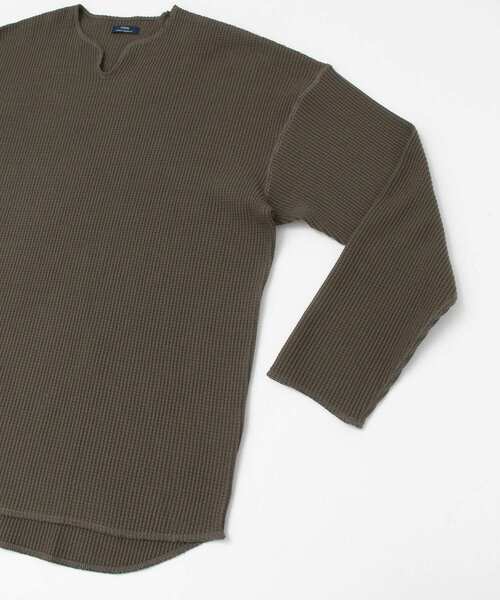 ITEMS URBANRESEARCH（アイテムズ アーバンリサーチ）の「ワッフルキーネックカットソー（Tシャツ/カットソー・メンズ・オフホワイト/チャコールグレー・LARGE/MEDIUM）」の13枚目の写真