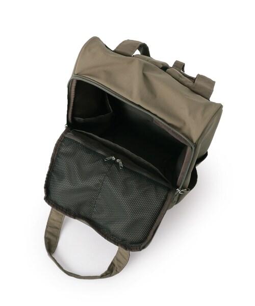 SHOO・LA・RUE（シューラルー）の「◆【軽量】自立する10ポケットリュック（バックパック/リュック・レディース・ブラック/カーキ・00）」の14枚目の写真