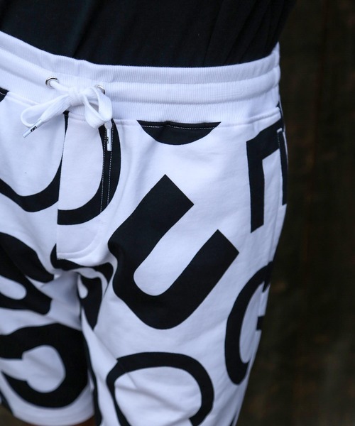 DC SHOES（ディーシーシューズ）の「21 MF ALLOVER SHORT/DC総柄ウエストゴムショートパンツ（その他パンツ・メンズ・ホワイト/ブラック・LARGE/X-LARGE/MEDIUM）」の11枚目の写真
