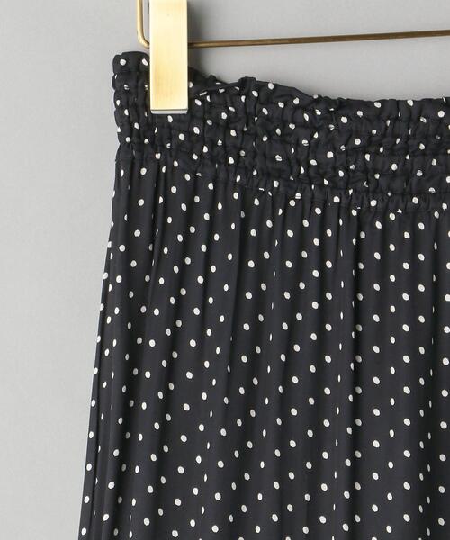 NE QUITTEZ PAS!（ヌキテパ）の「＜ne Quittez pas＞ドットプリントロングスカート（スカート・レディース・ネイビー・MEDIUM）」の13枚目の写真