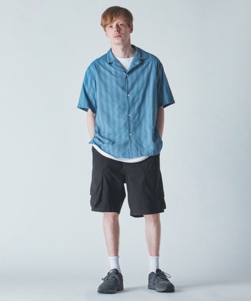 rehacer（レアセル）の「rehacer : Pale Stripe Wide Shirt / ペールワイドストライプシャツ（シャツ/ブラウス・メンズ・サックスブルー/ベージュ・LARGE/MEDIUM）」の4枚目の写真