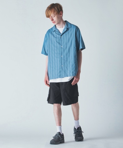 rehacer（レアセル）の「rehacer : Pale Stripe Wide Shirt / ペールワイドストライプシャツ（シャツ/ブラウス・メンズ・サックスブルー/ベージュ・LARGE/MEDIUM）」の3枚目の写真