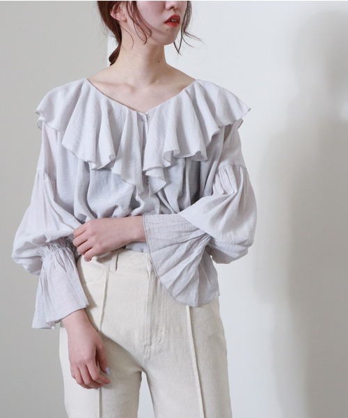 archives（アルシーヴ）の「【入荷禁止】フリルラッフルブラウス（シャツ/ブラウス・レディース・ブラック/レッド系その他/オフホワイト/シルバーグレー・MEDIUM）」の16枚目の写真