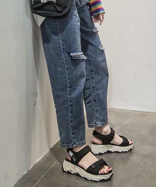 JUNOAH（ジュノア）の「厚底ダッドスポーツサンダル（サンダル・レディース・ブラック/グレー/グリーン・36/37/38/39/40）」の6枚目の写真