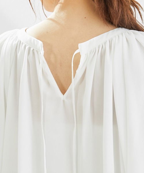 ROPE' PICNIC（ロペピクニック）の「【2WAY】パフスリーブブラウス（シャツ/ブラウス・レディース・ブラック/ホワイト/ダークラベンダー・38）」の8枚目の写真