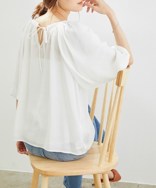 ROPE' PICNIC（ロペピクニック）の「【2WAY】パフスリーブブラウス（シャツ/ブラウス・レディース・ブラック/ホワイト/ダークラベンダー・38）」の18枚目の写真