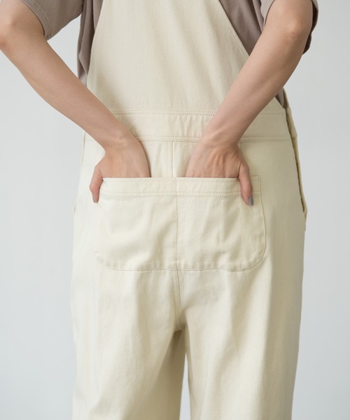 EDIT Gris（エディットグリ）の「デザインポケットサロペット/オーバーオール（サロペット/オーバーオール・レディース・ホワイト/ブラック・FREE）」の12枚目の写真